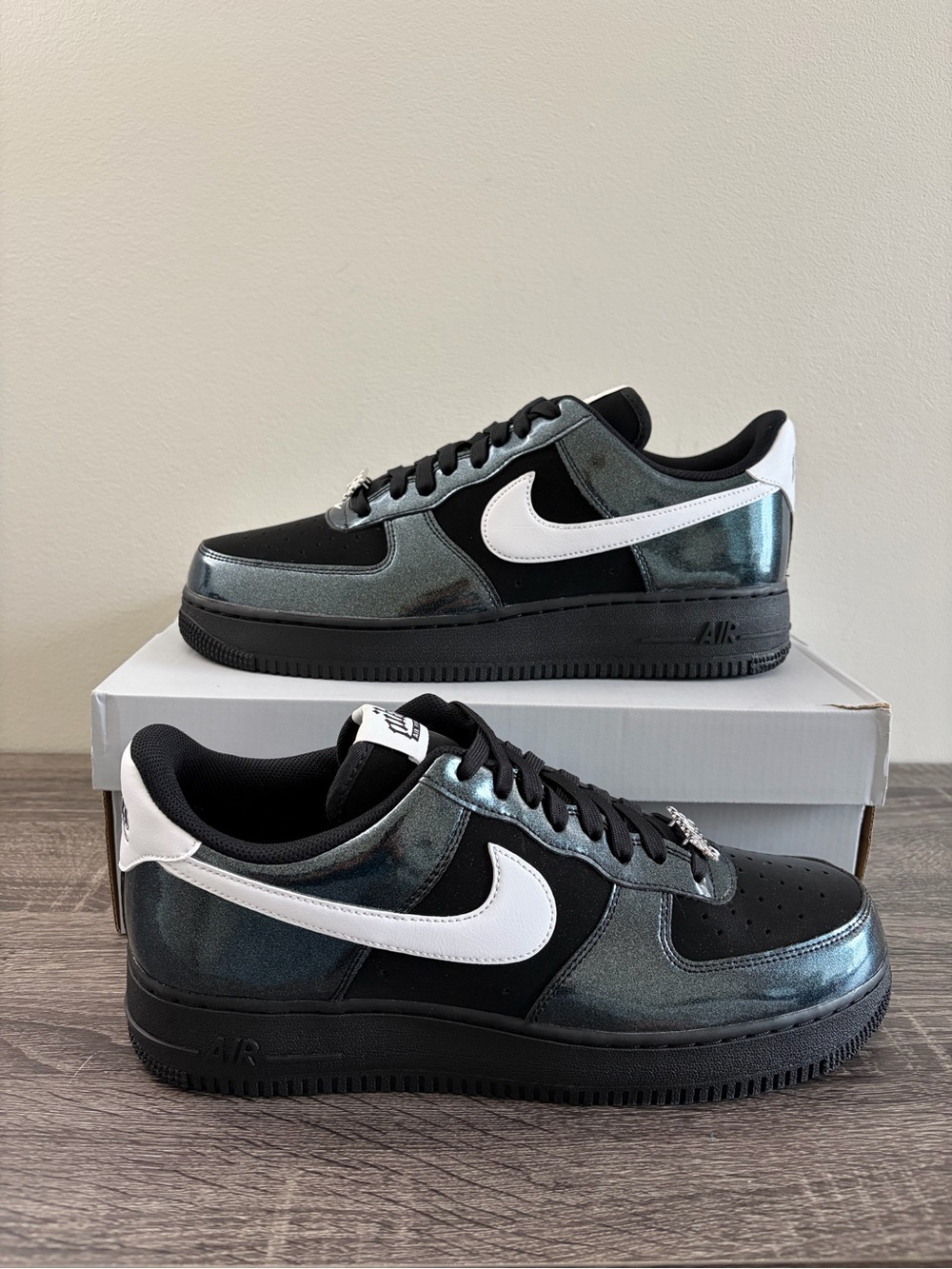 Nike Air Force 1 Low '07 LV8 Glam Rock Men's 10.5 Black White IB6843-001